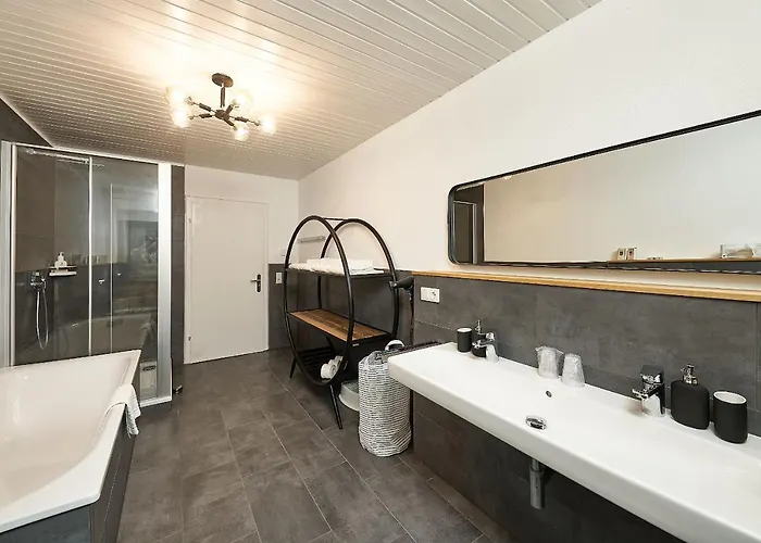 Wehlener Rosengarten Bernkastel-Kues